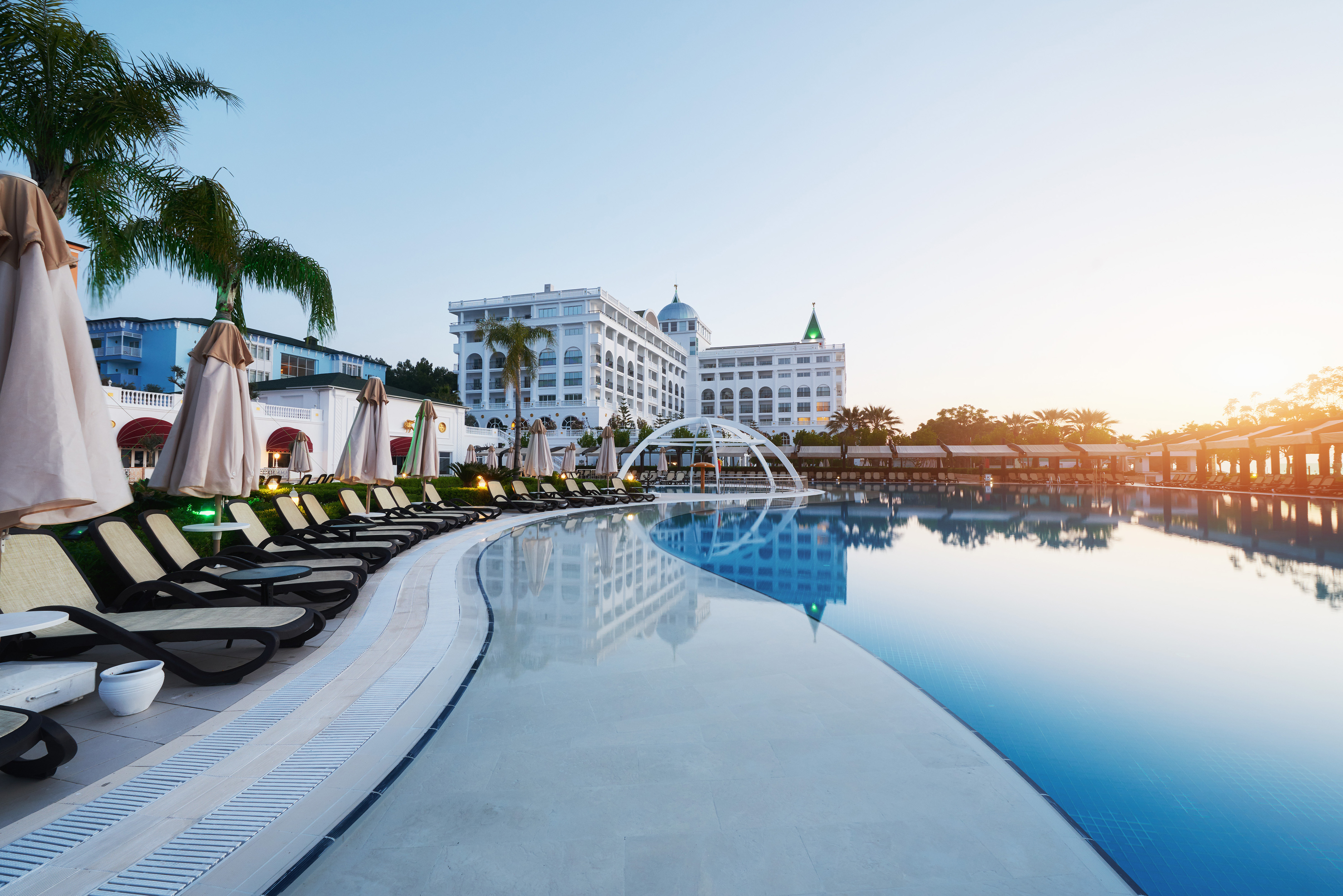 A view of Hotel Beach and its surroundings